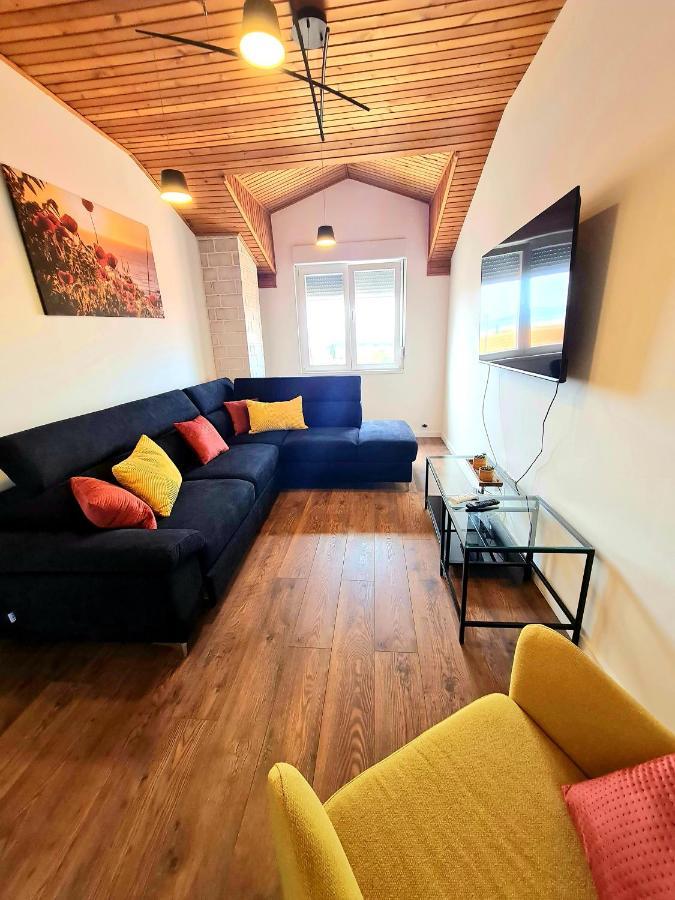 Didova Kuca Villa Brodarica  Exteriör bild